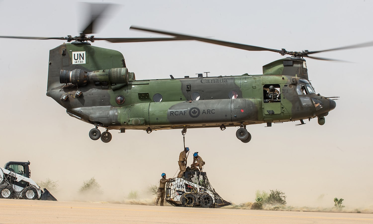 UN assistance helicopter